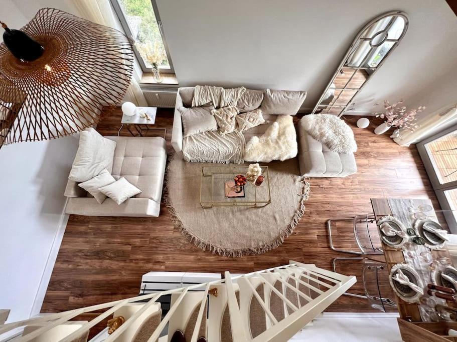 Bali Home Stylische Wohnung Mit Terrasse Schönefeld Extérieur photo