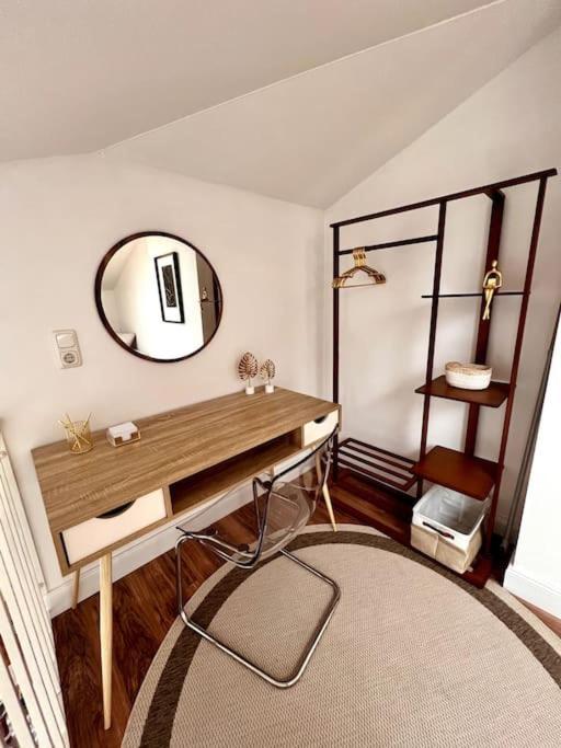 Bali Home Stylische Wohnung Mit Terrasse Schönefeld Extérieur photo
